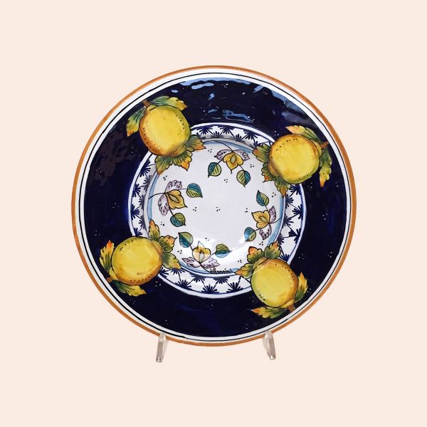SET OF FRUIT OR DESSERT PLATES OF CM. 23 DIAMETER